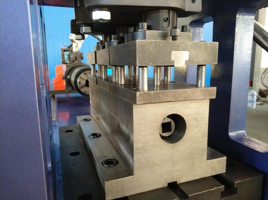CK40CNC Pipe Hole Punching Machine Keakuratan Tinggi CNC Otomatis Bar Punching